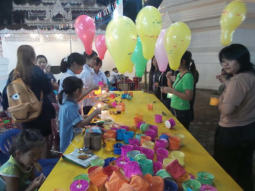 loy krathong, loy krathong in mae hong son, loy krathong sawan