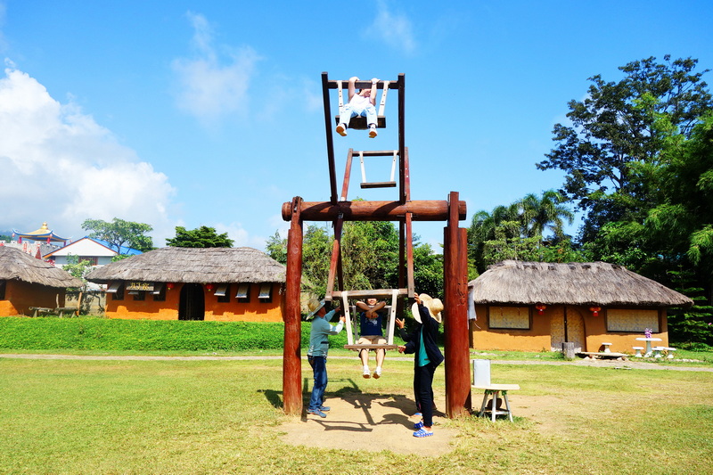 santichon village, chinese yunnan cultural village, chinese yunnan village