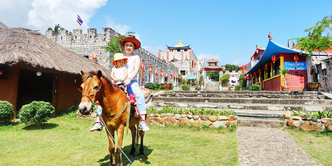 santichon village, chinese yunnan cultural village, chinese yunnan village