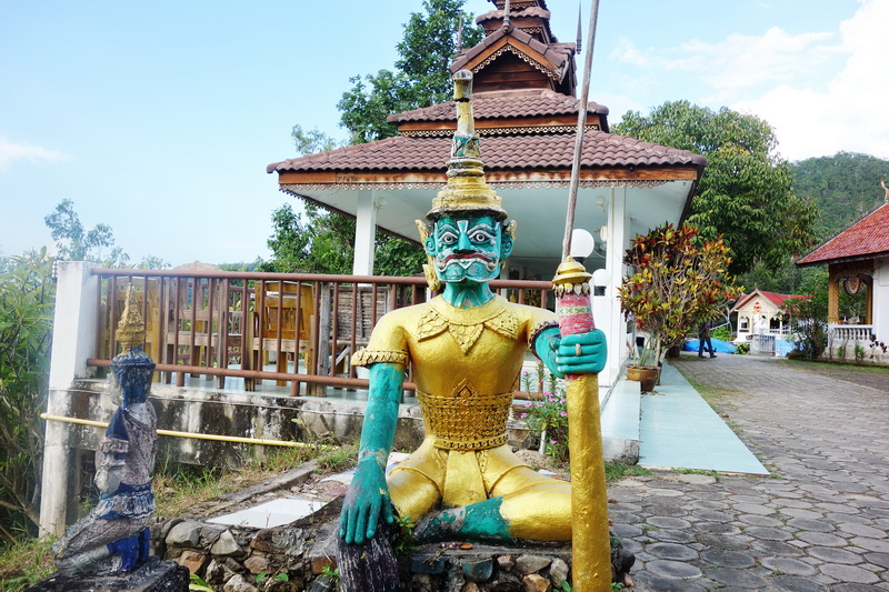 wat phra that mae yen, phra that mae yen temple, phra that mae yen