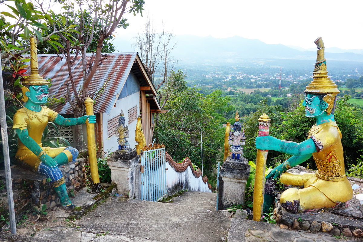 wat phra that mae yen, phra that mae yen temple, phra that mae yen