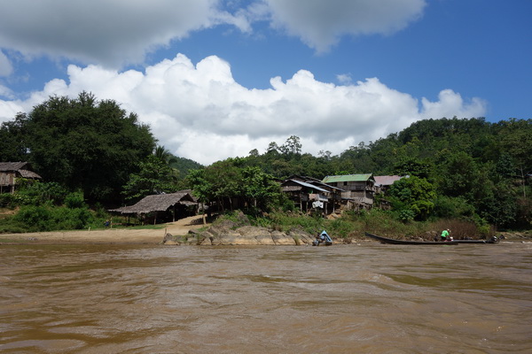 Long Neck Village Baan Huay Pu Keng