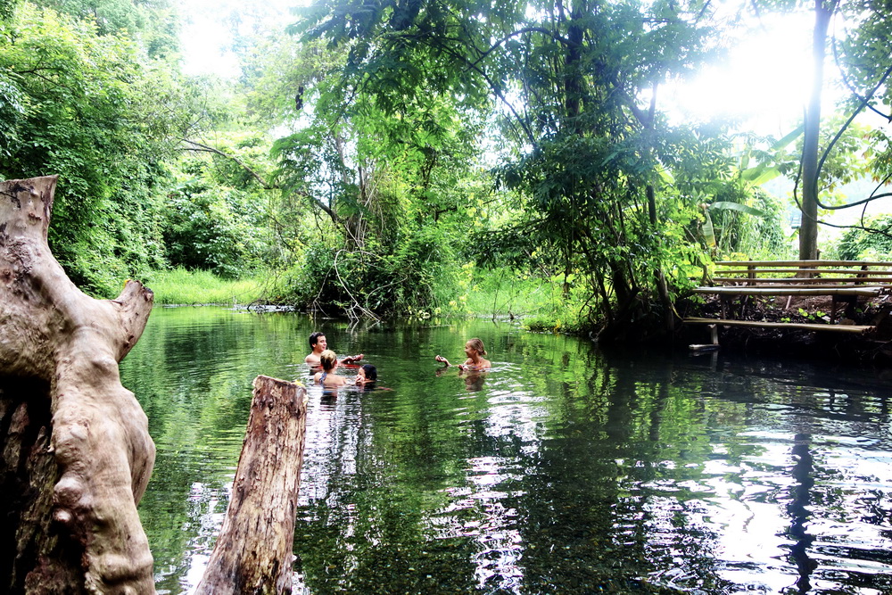 sai ngam hot spring, sai ngam natural hot spring , sai ngam hot springs, hot springs in pai