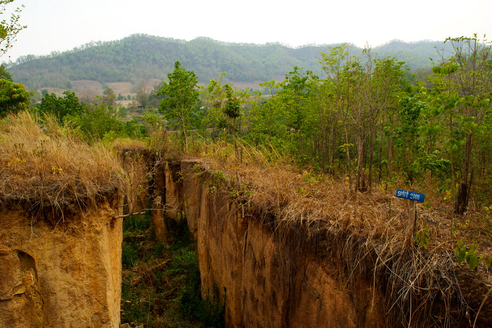 land split, land split in pai, land split pai, pai attractions