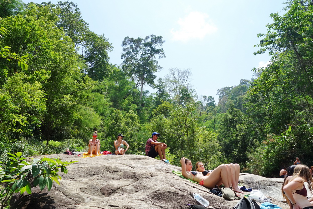 mo paeng waterfall, mor pang waterfall, morpang waterfall, mor paeng waterfall