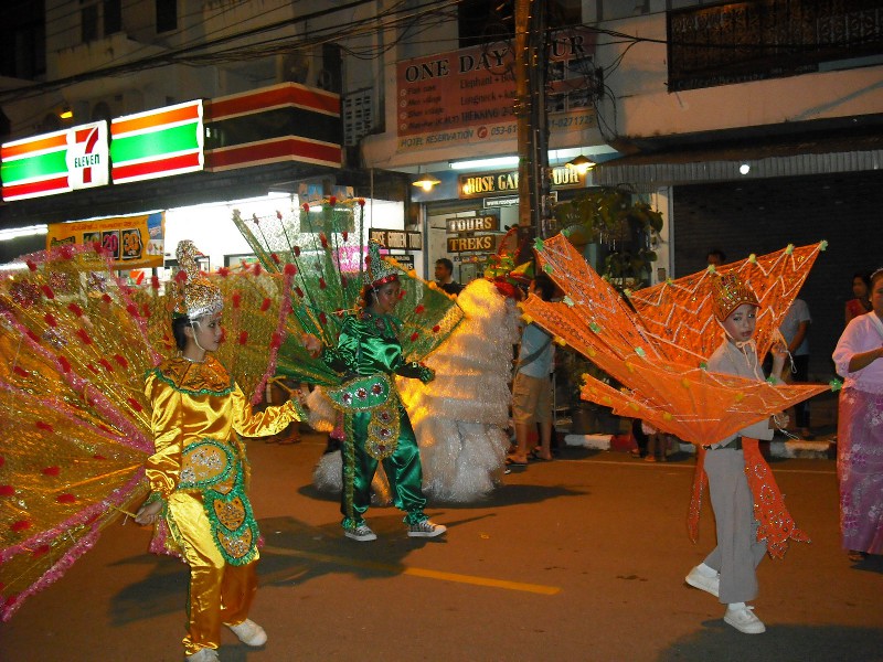 chong phara tradition, chong phara tradition mae hong son, poi learn sib ed, poi learn sib ed mae hong son