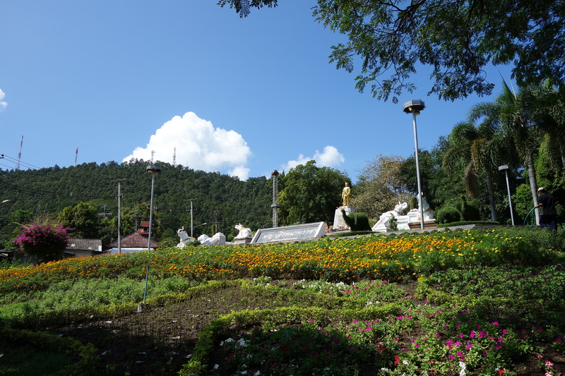 phraya singhanatracha memorial, statue of phraya singhanatracha, phraya singhanatracha, phraya singhanatracha statue