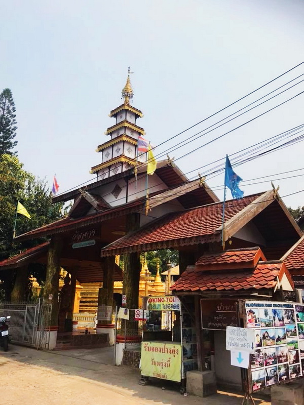 wat klang, klang temple in pai, klang temple, wat klang in pai