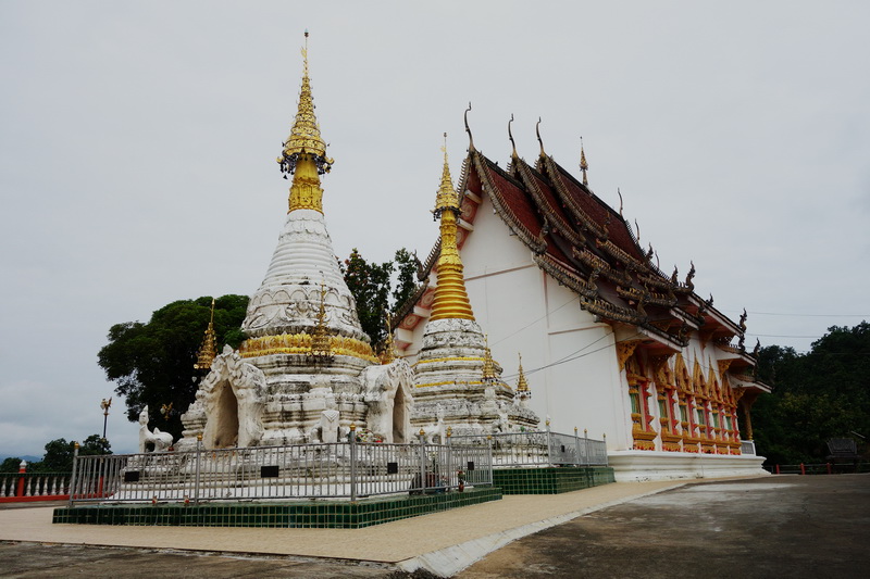 wat phra that chom chaeng, phra that chom chaeng temple, wat phrathat chom chaeng, phrathat chom chaeng temple, wat phra that jom jaeng, phra that jom jaeng temple, wat phrathat jom jaeng, phrathat jom jaeng temple