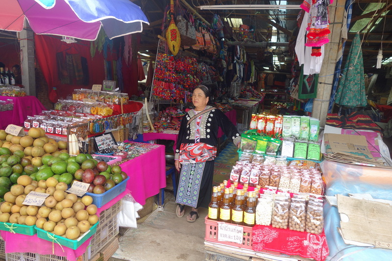hmong market, doi inthanon national park, inthanon national park, doi Inthanon, inthanon
