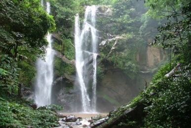 mok fa waterfall, mok fah waterfall, mokfa waterfall, mokfar waterfall