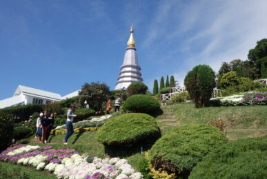 king and queen pagoda, doi inthanon national park, inthanon national park, doi Inthanon, inthanon